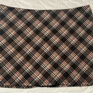 ARULA Plaid Skort